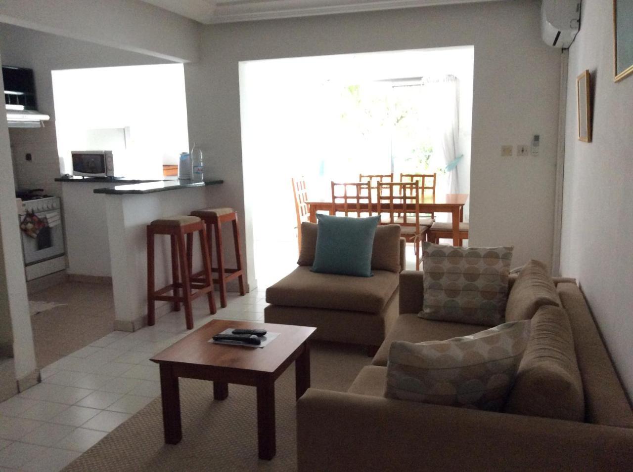 Residence Le Flamboyant Abidjan Exterior photo