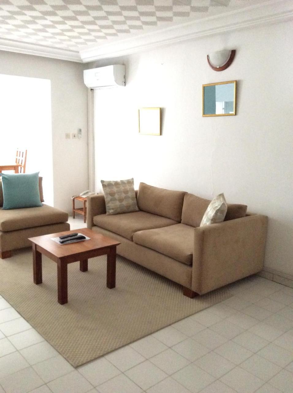 Residence Le Flamboyant Abidjan Exterior photo